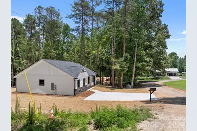1733 Rollingwood Drive, Kannapolis, NC 28081 - Photo 3