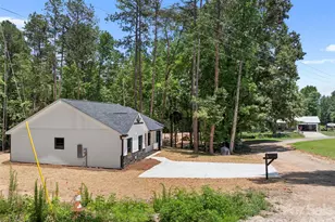 1733 Rollingwood Dr, Kannapolis, NC 28081 - Photo 3