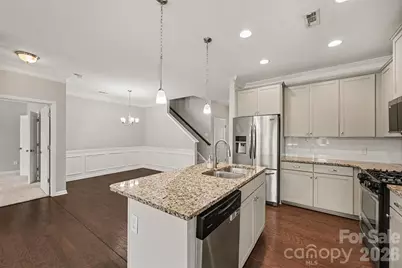 230 Sycamore Drive, Lancaster, SC 29720 - Photo 3