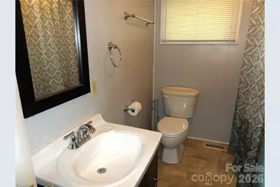 1220 Lake Drive 9 None, Lexington, NC 27292 - Photo 11