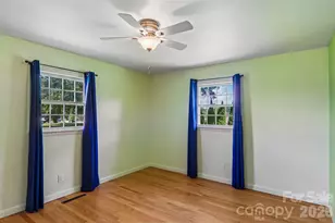 1153 Airport Rd, Flat Rock, NC 28731 - Photo 19