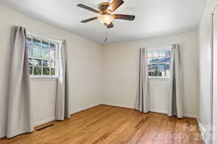 1153 Airport Rd, Flat Rock, NC 28731 - Photo 15