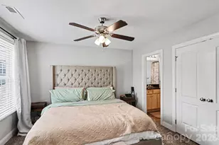 6555 Wedron Ct, Charlotte, NC 28216 - Photo 9