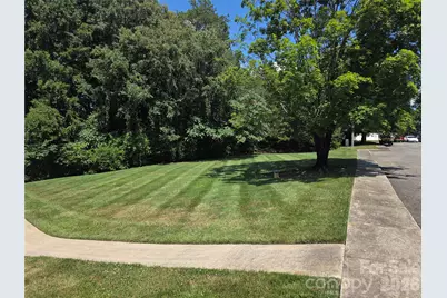 100 Willow Run Drive #22, Gastonia, NC 28056 - Photo 9