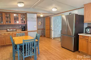 173 Croom Hollow Dr, Nebo, NC 28761 - Photo 11