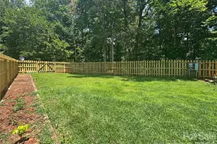 173 Croom Hollow Dr, Nebo, NC 28761 - Photo 3