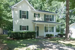 17 Pinecrest Dr, Asheville, NC 28803 - Photo 3