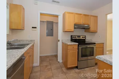 17 Pinecrest Drive, Asheville, NC 28803 - Photo 11