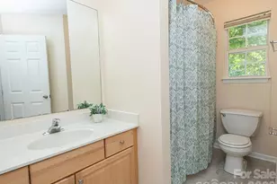 17 Pinecrest Dr, Asheville, NC 28803 - Photo 29