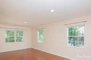 17 Pinecrest Dr, Asheville, NC 28803 - Photo 9