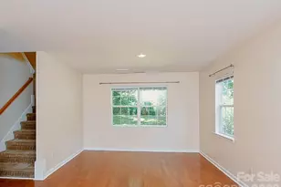 17 Pinecrest Dr, Asheville, NC 28803 - Photo 5