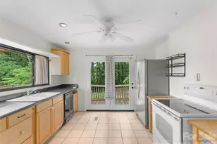 1705 Willow Rd, Hendersonville, NC 28739 - Photo 15