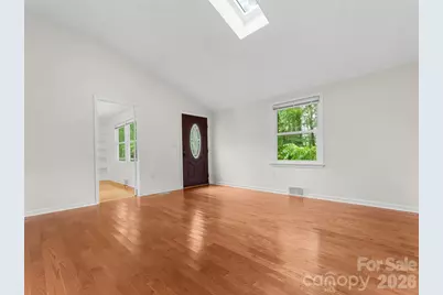 1705 Willow Road, Hendersonville, NC 28739 - Photo 7