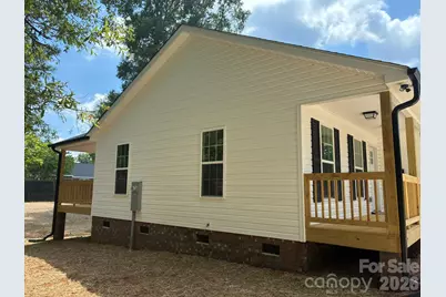 8 Wray Street, York, SC 29745 - Photo 3