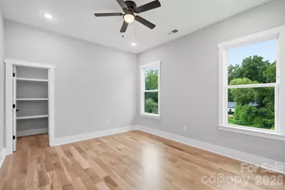 1106 Brookhurst Drive, Charlotte, NC 28205 - Photo 31