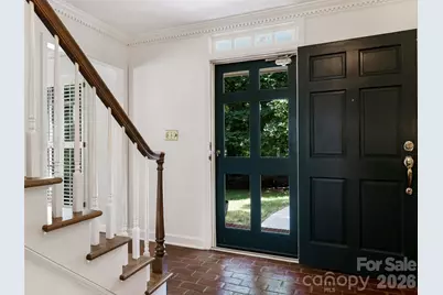 325 Stratfordshire Drive, Matthews, NC 28105 - Photo 5