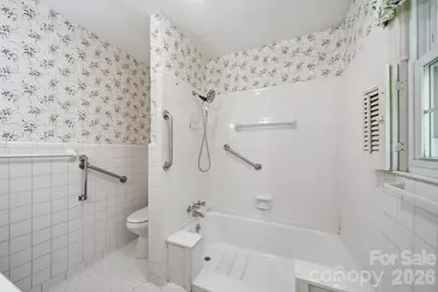 124 Fernwood Drive, Gaffney, SC 29340 - Photo 17