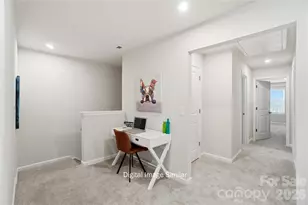 5208 Wyes Oak Ln, Charlotte, NC 28269 - Photo 17