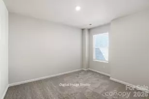 5208 Wyes Oak Ln, Charlotte, NC 28269 - Photo 25
