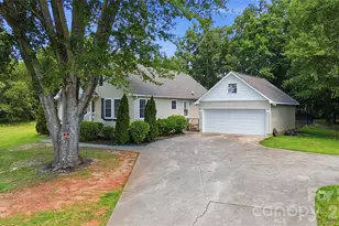 335 Providence Rd, Forest City, NC 28043 - Photo 5