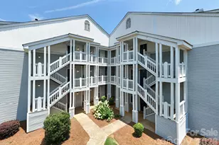 11 Hamiltons Bay Ct, Clover, SC 29710 - Photo 3