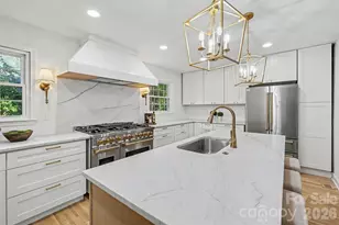 3323 Champaign St, Charlotte, NC 28210 - Photo 3
