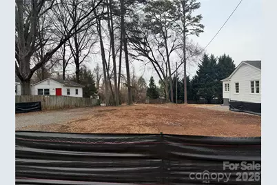 733 Fugate Avenue, Charlotte, NC 28205 - Photo 1