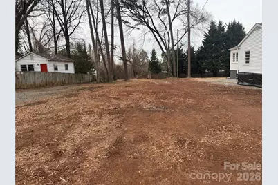 733 Fugate Avenue, Charlotte, NC 28205 - Photo 3