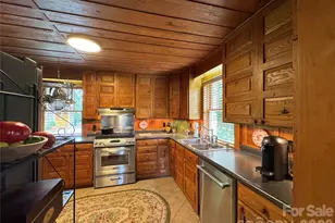 59 Warrior Rd, Linville Falls, NC 28657 - Photo 9