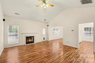 2922 Tallard Ln, Charlotte, NC 28270 - Photo 3