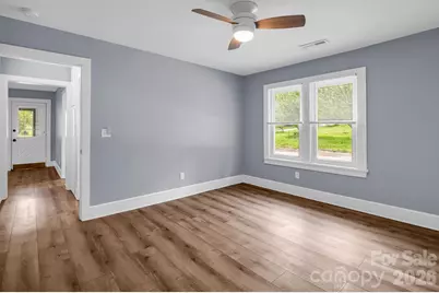 112 Resort Street #6, Hendersonville, NC 28792 - Photo 25