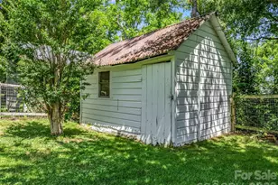 112 Resort St, Hendersonville, NC 28792 - Photo 37