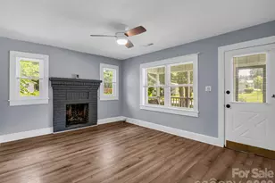112 Resort St, Hendersonville, NC 28792 - Photo 11