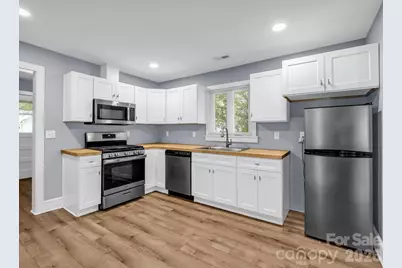 112 Resort Street #6, Hendersonville, NC 28792 - Photo 17