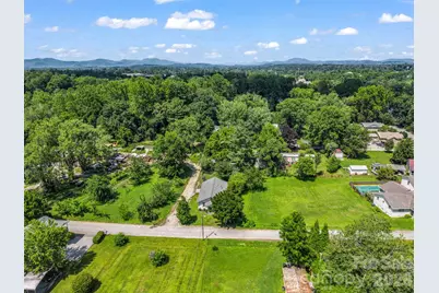 112 Resort Street #6, Hendersonville, NC 28792 - Photo 41