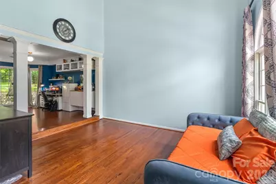 4131 Beauvista Drive, Charlotte, NC 28269 - Photo 5