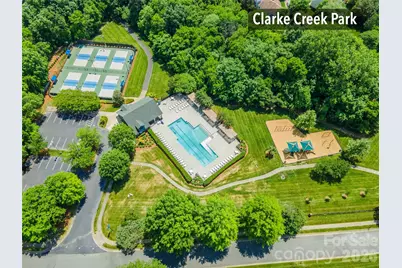 4131 Beauvista Drive, Charlotte, NC 28269 - Photo 43