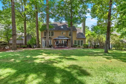 4131 Beauvista Drive, Charlotte, NC 28269 - Photo 39