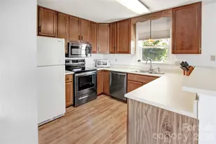 105 Toxaway Vws Dr, Lake Toxaway, NC 28747 - Photo 13