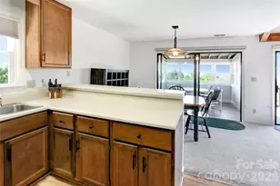 105 Toxaway Vws Dr, Lake Toxaway, NC 28747 - Photo 15