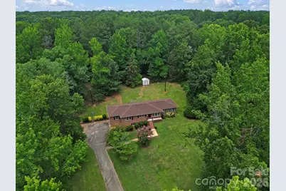 2171 Emma Circle, Lancaster, SC 29720 - Photo 5