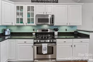 637 Williamson Rd, Mooresville, NC 28117 - Photo 9