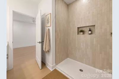 9326 Horseshoe Bend Drive, Charlotte, NC 28215 - Photo 29