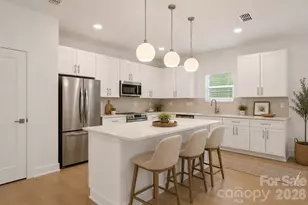 9326 Horseshoe Bend Dr, Charlotte, NC 28215 - Photo 5