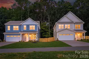 9330 Horseshoe Bend Dr, Charlotte, NC 28215 - Photo 3