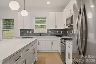 9330 Horseshoe Bend Dr, Charlotte, NC 28215 - Photo 13