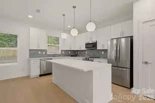 9330 Horseshoe Bend Dr, Charlotte, NC 28215 - Photo 9