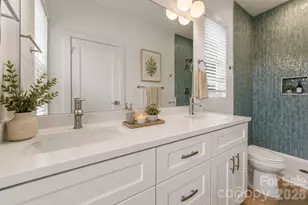 9330 Horseshoe Bend Dr, Charlotte, NC 28215 - Photo 23