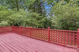 7533 Lady Bank Dr, Charlotte, NC 28269 - Photo 11
