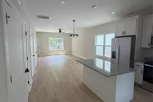 212 N Yadkin Ave, Spencer, NC 28159 - Photo 9